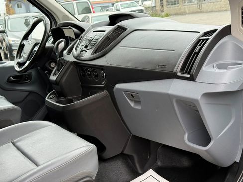 Used 2019 Ford Transit 250 130 Medium Roof RWD image 18