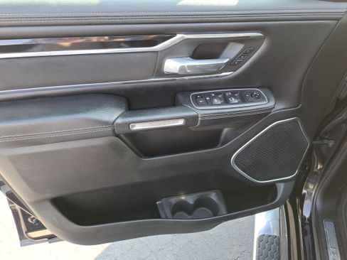 Used 2021 RAM 1500 Laramie w/ Sport Appearance Package image 15