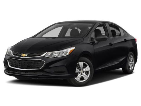 Used 2018 Chevrolet Cruze LS FWD image 4