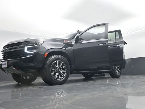 Used 2022 Chevrolet Suburban Z71 image 74