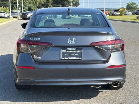 Used 2025 Honda Civic Sport image 5