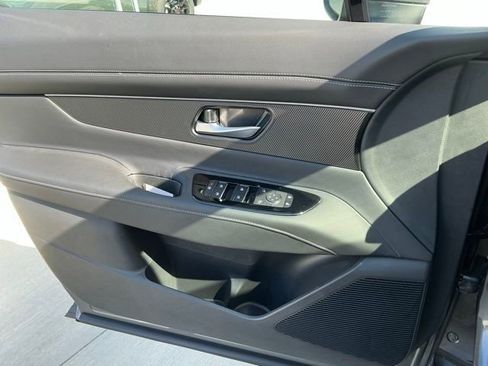 Certified 2025 Nissan Murano SV w/ Cargo Package image 23