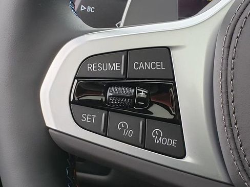 New 2026 BMW X5 M60i image 22