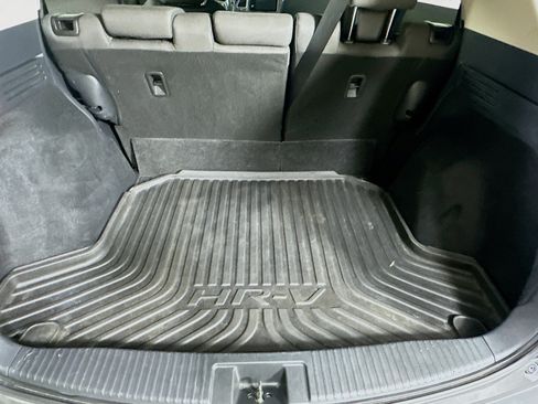 Used 2021 Honda HR-V EX image 27