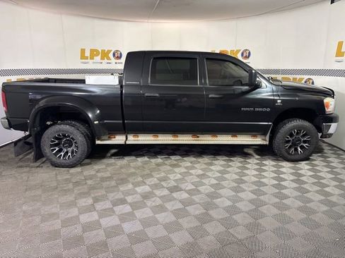 Used 2006 Dodge Ram 3500 Truck SLT w/ Light Group image 2
