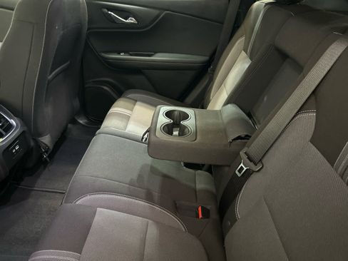 Used 2025 Chevrolet Blazer LT AWD/4WD image 5