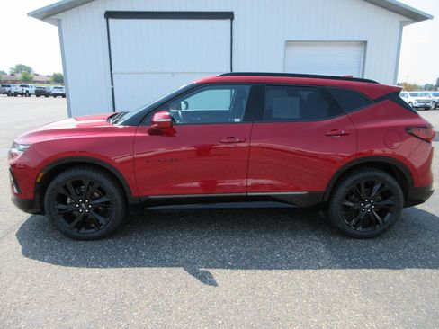 Certified 2022 Chevrolet Blazer RS w/ Enhanced Convenience Package AWD/4WD image 8