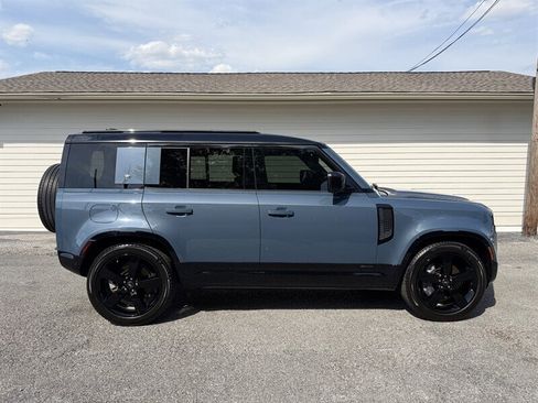 Used 2021 Land Rover Defender 110 X-Dynamic HSE image 1