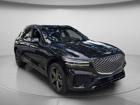 Used 2024 Genesis GV70 3.5T Sport w/ Sport Prestige Package AWD/4WD image 4