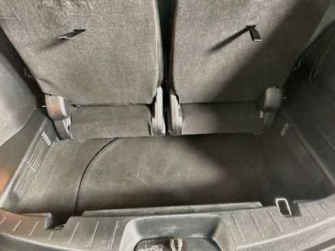 Used 2018 Ford Explorer Limited w/ Equipment Group 301A FWD image 33