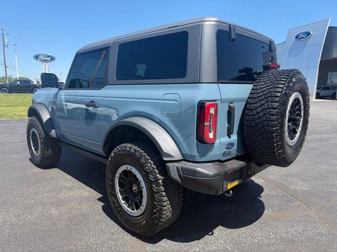Used 2022 Ford Bronco Badlands AWD/4WD image 3