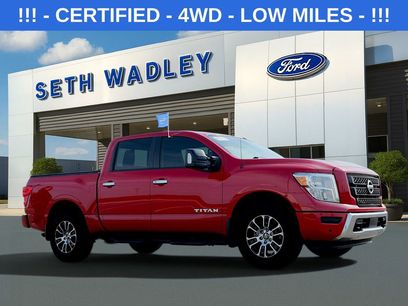 Used 2021 Nissan Titan SV w/ SV Convenience Package