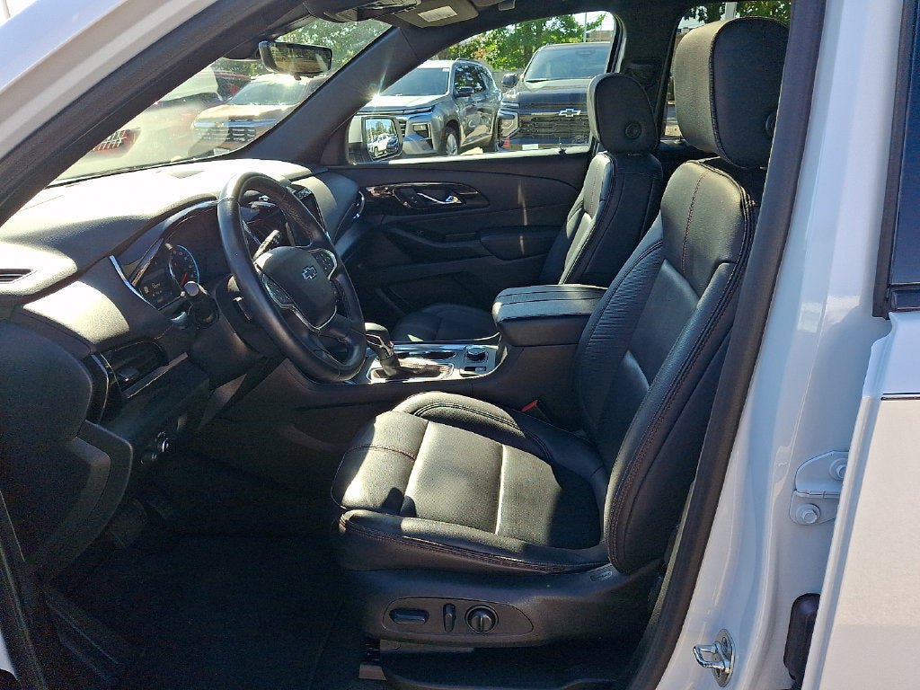 Certified 2023 Chevrolet Traverse RS AWD/4WD image 15
