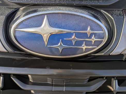 Used 2022 Subaru Forester Limited w/ Popular Package #2 image 10