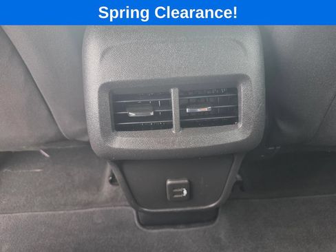 Used 2019 Chevrolet Equinox LT w/ Driver Convenience Package AWD/4WD image 26