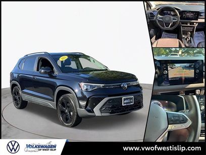 Used 2025 Volkswagen Taos SE