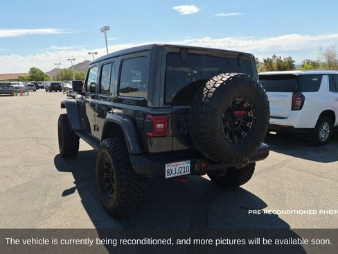 Used 2021 Jeep Wrangler Unlimited Rubicon AWD/4WD image 8