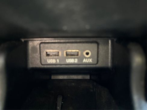 Used 2017 Nissan Maxima 3.5 SV image 32