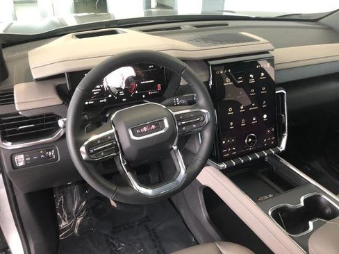 New 2026 GMC Acadia Elevation AWD/4WD image 12