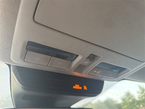 Used 2022 MAZDA CX-30 AWD 2.5 S w/ Premium Package image 18