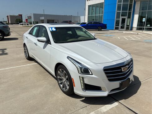 Used 2016 Cadillac CTS Luxury RWD image 2