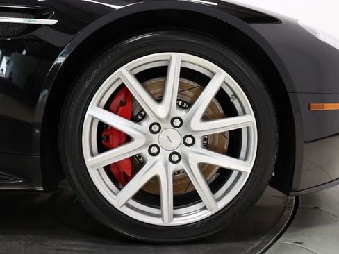 Used 2012 Aston Martin V8 Vantage Roadster image 94