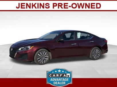 Used 2025 Nissan Altima 2.5 SV
