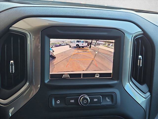 Used 2026 Chevrolet Silverado 1500 Custom w/ Turbomax Blackout Package RWD image 13