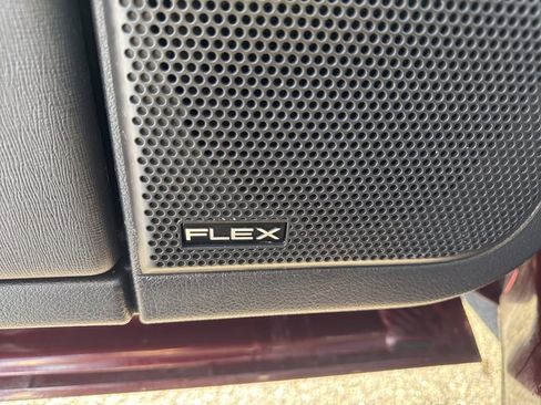 Used 2018 Ford Flex SEL w/ Equipment Group 202A image 38