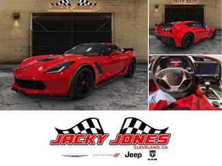 Used 2015 Chevrolet Corvette Z06 w/ 3LZ Preferred Equipment Group video 1