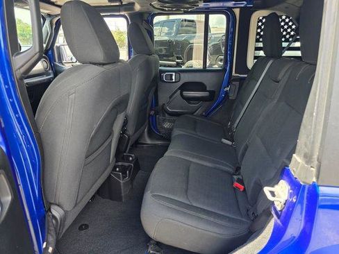 Used 2019 Jeep Wrangler Unlimited Sport S AWD/4WD image 12