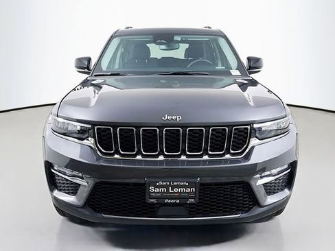 Used 2023 Jeep Grand Cherokee Limited w/ Trailer Tow Prep Group (B) image 2