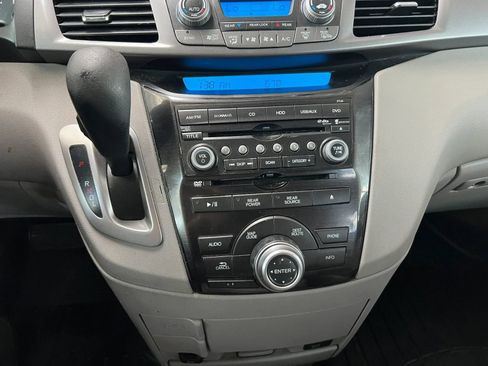 Used 2013 Honda Odyssey Touring image 22