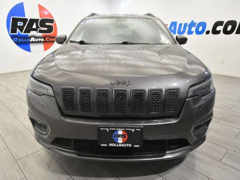 Used 2019 Jeep Cherokee High Altitude image 8
