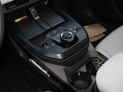 New 2026 Subaru Solterra Premium image 15