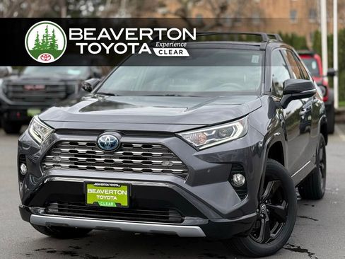 Used 2020 Toyota RAV4 XSE image 1
