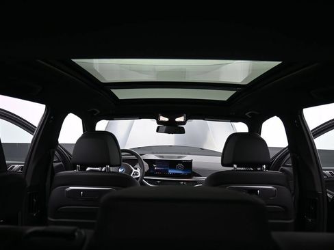 New 2026 BMW X5 xDrive50e w/ Executive Package AWD/4WD image 17