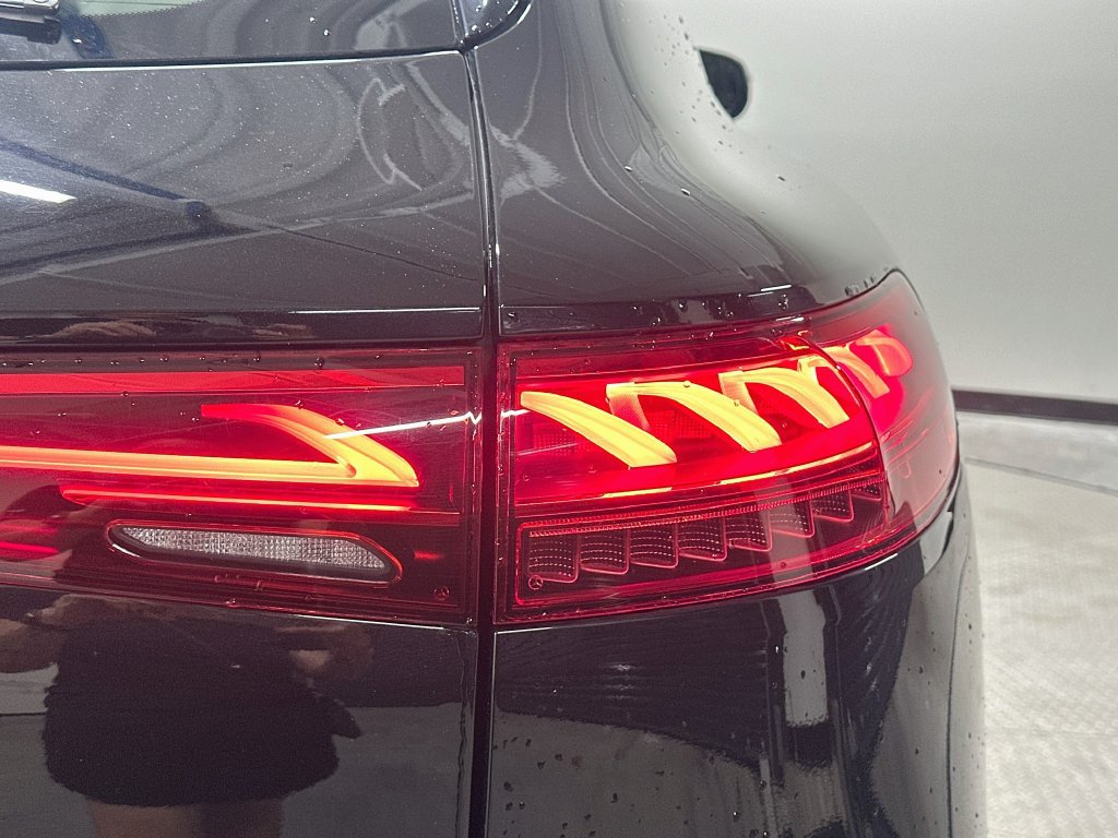 Certified 2023 Mercedes-Benz EQS 450+ SUV image 32