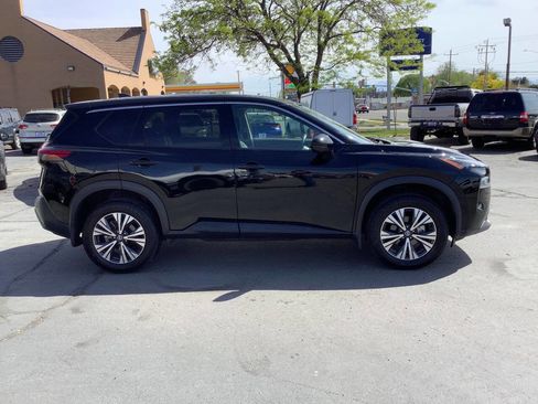Used 2021 Nissan Rogue SV AWD/4WD image 9