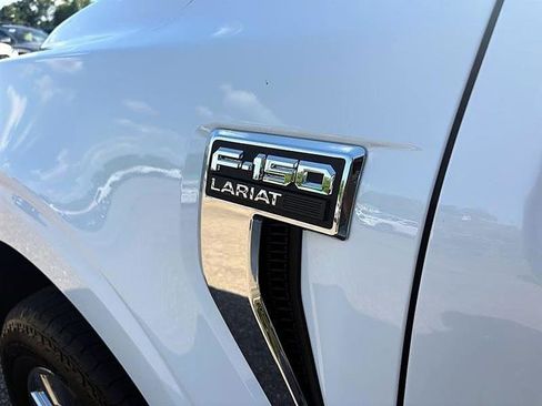 Used 2025 Ford F150 Lariat w/ Equipment Group 502A High AWD/4WD image 16