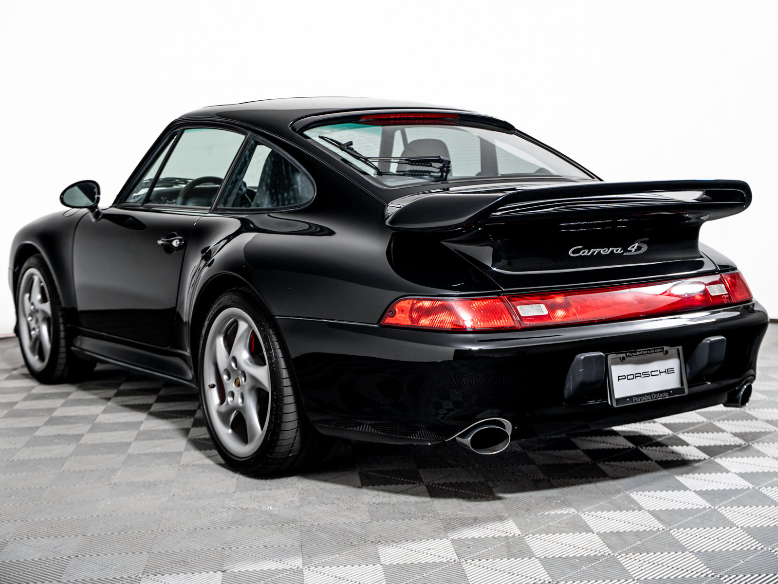 Used 1997 Porsche 911 Carrera 4S AWD/4WD image 3