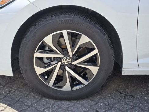 Certified 2023 Volkswagen Jetta S image 11