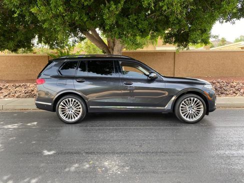Used 2020 BMW X7 xDrive40i w/ Premium Package AWD/4WD image 4
