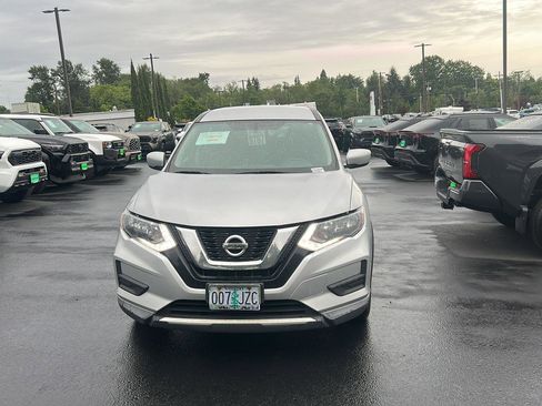 Used 2017 Nissan Rogue S AWD/4WD image 7