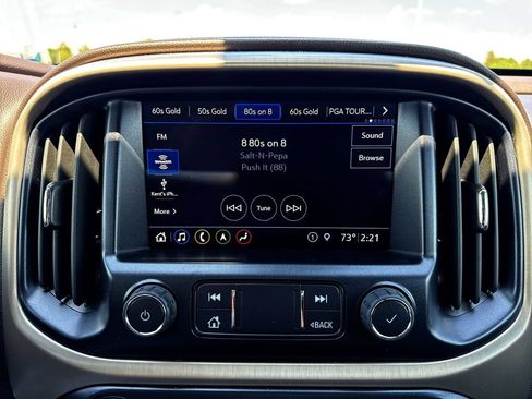 Used 2022 GMC Canyon Denali AWD/4WD image 16
