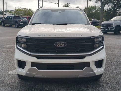 New 2025 Ford Expedition Max Platinum w/ Platinum Ultimate Package image 23