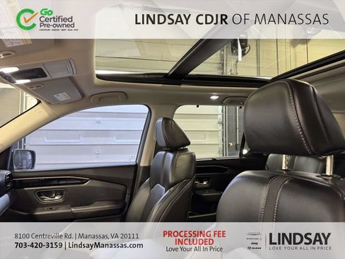 Used 2023 Honda Pilot Touring image 19