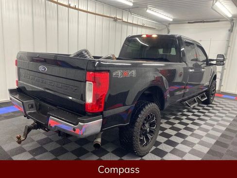 Used 2018 Ford F250 XLT w/ XLT Value Package image 11