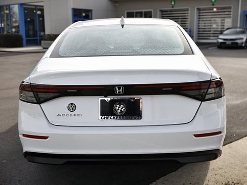 Used 2023 Honda Accord EX image 7
