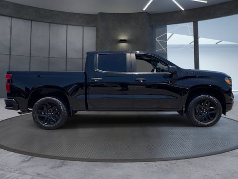 Certified 2024 Chevrolet Silverado 1500 Custom w/ Turbomax Blackout Package AWD/4WD image 7